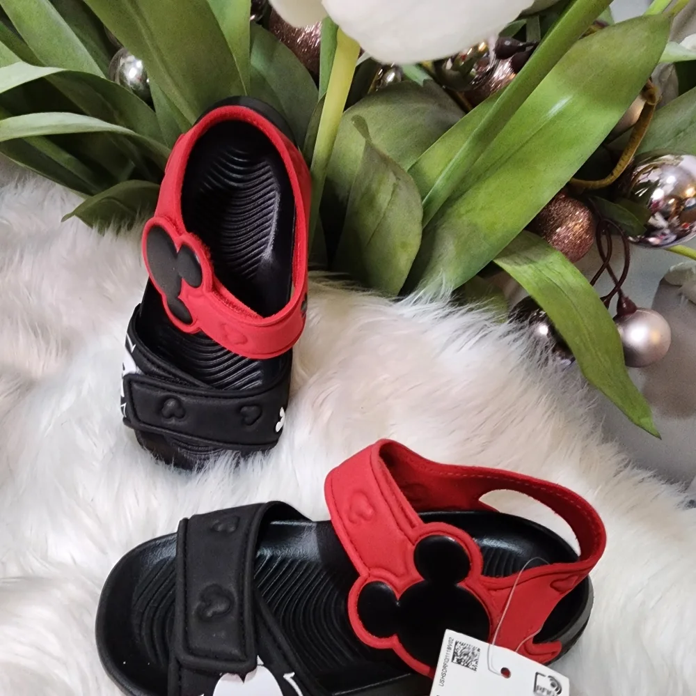 adidas x Disney M&M AltaSwim I Red Sandals new